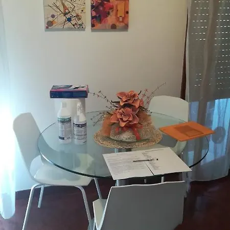 Holidays Apartment *
